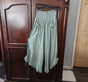 Women's Green Smocked Waist Pants
